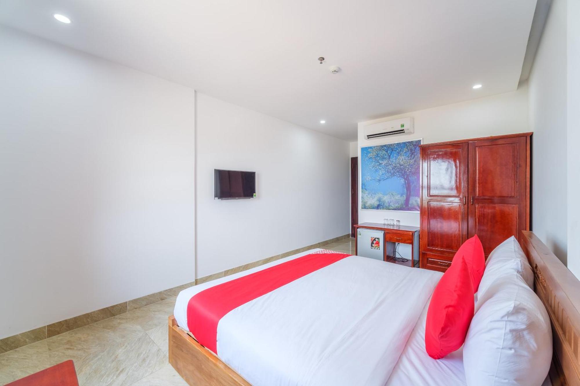 Hotel Capital O 215 An Duc Da Nang